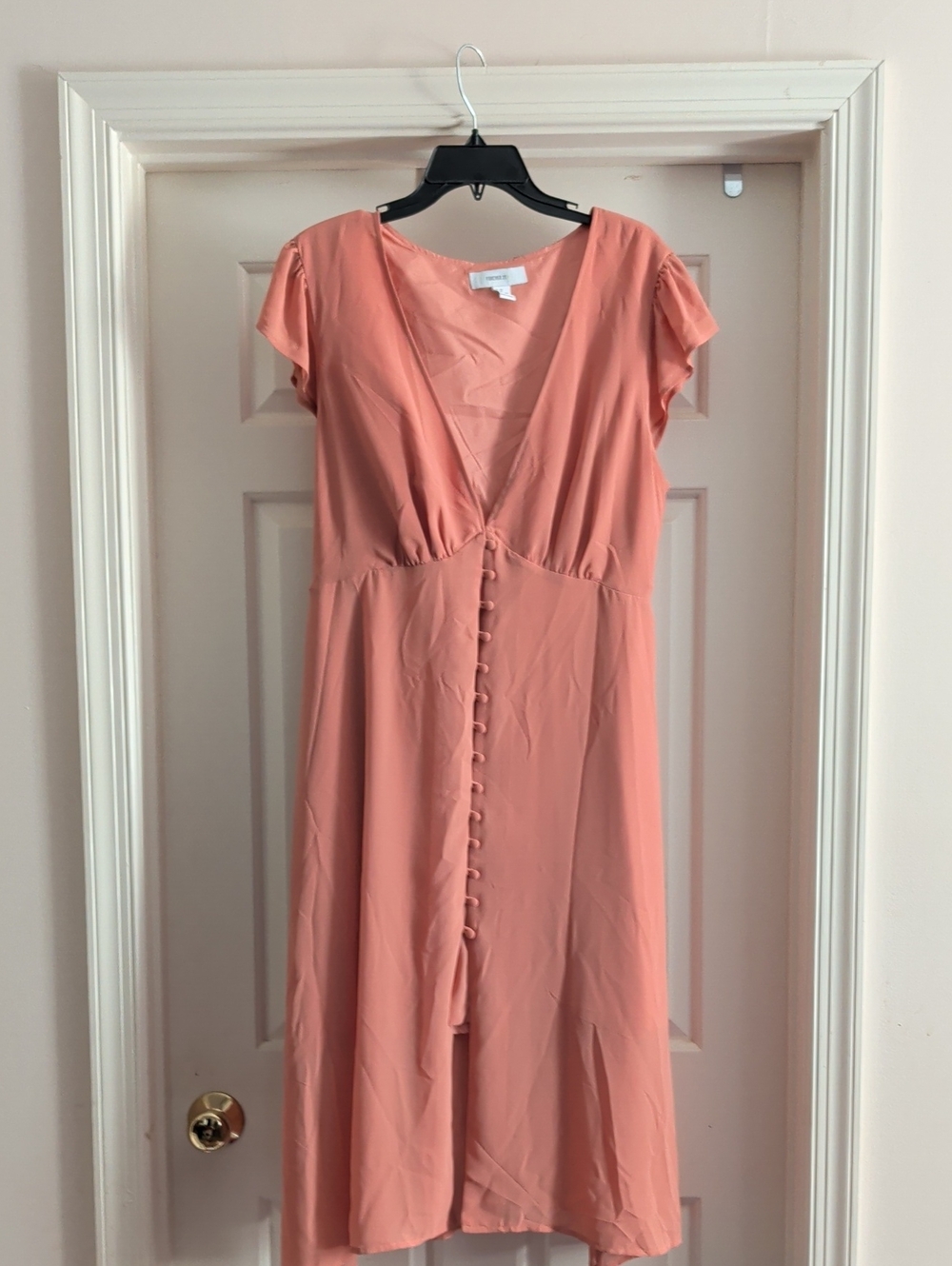 Forever 21 Peach Coral V-Neck Button-Front Midi Dress